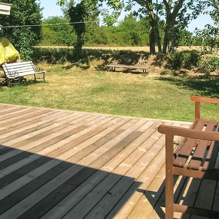 Дом отдыха Awesome In With Wifi Хамбл
